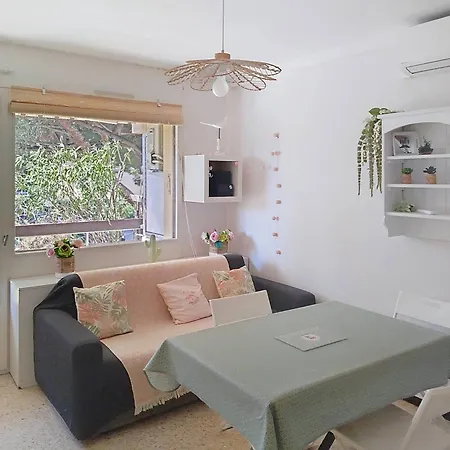 T2 Climatise Avec Loggia A La Faviere, Proche Plages Et Commerces, Parking Inclus - Fr-1-610-2 Bormes-les-Mimosas